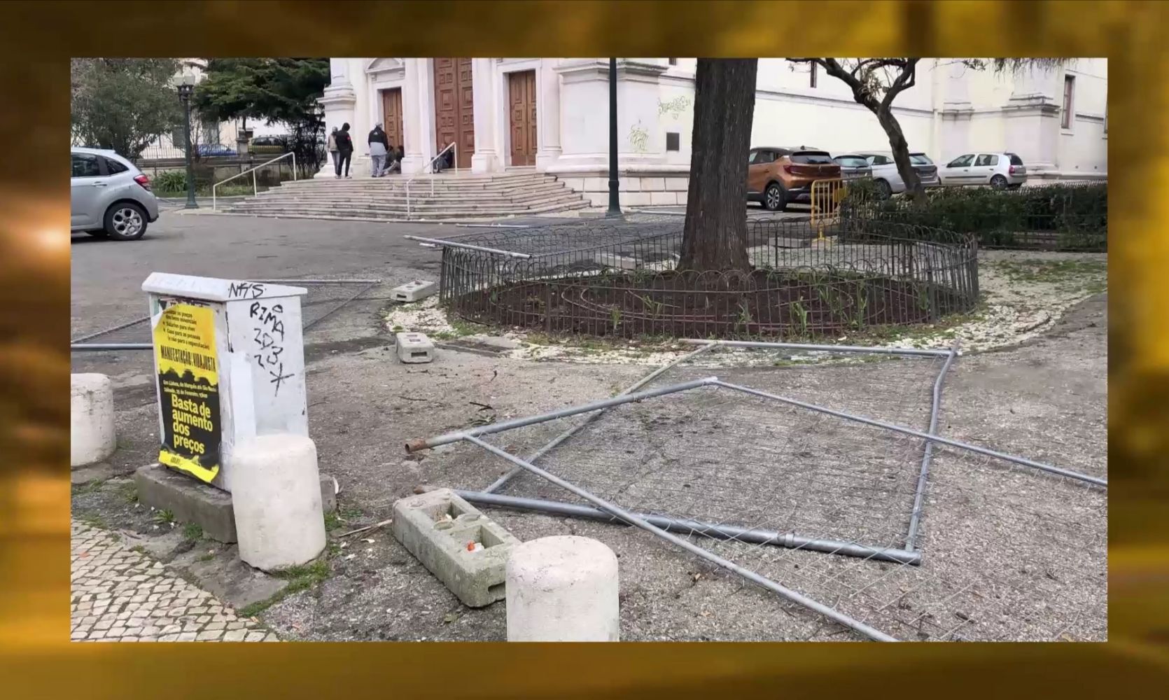 Barreiras anti sem abrigo derrubadas em Lisboa